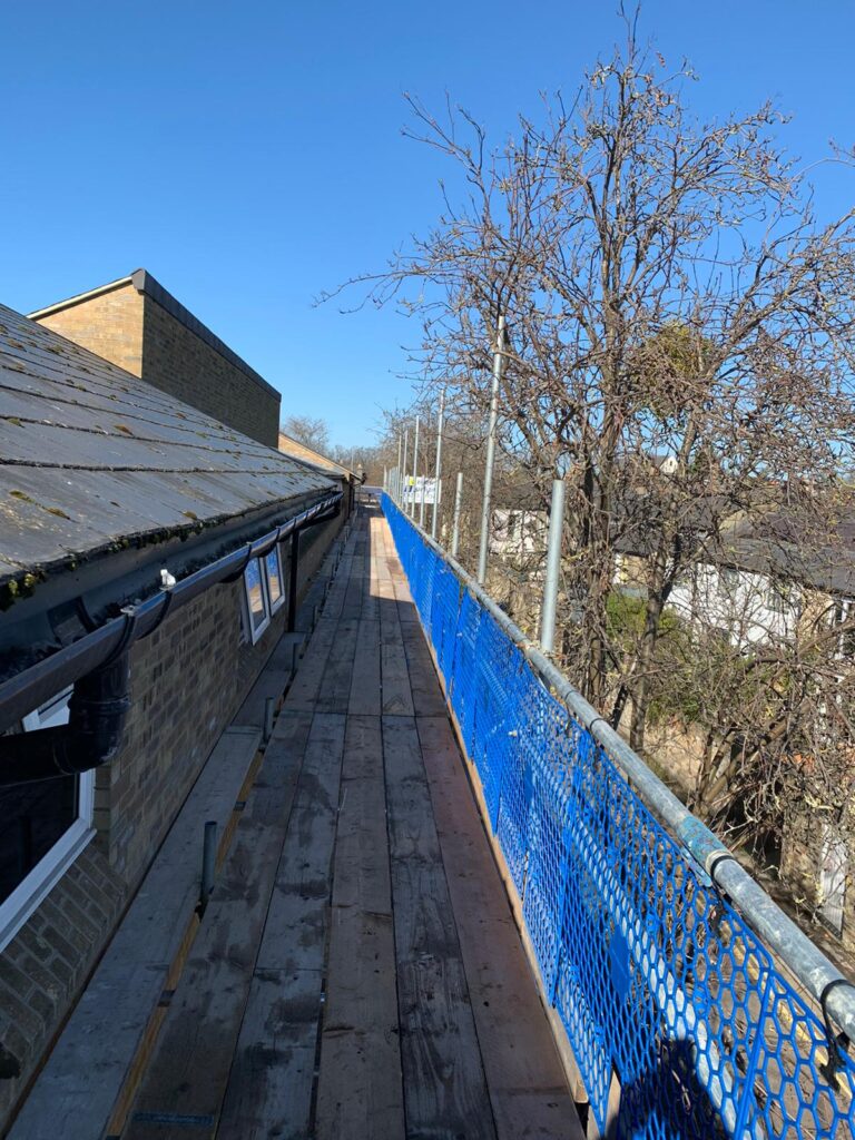Edge Protection & Handrails 10 Priority Scaffolding